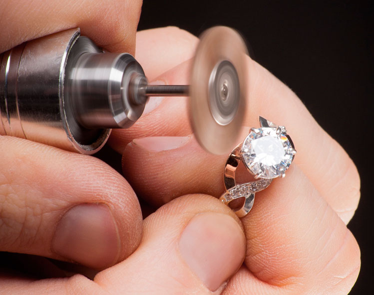 Onsite jewelry sales repair near me